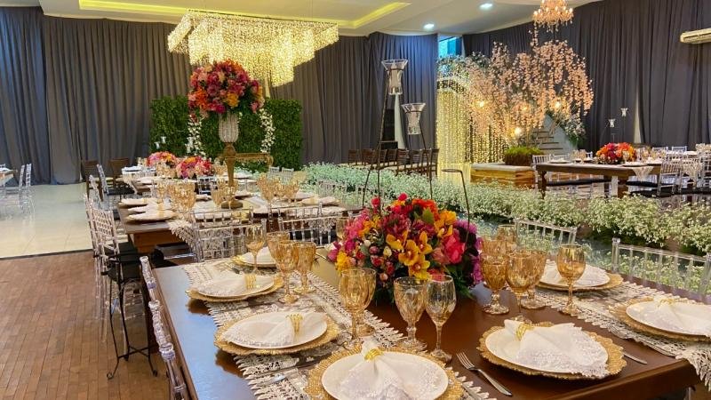 Foto 8 da matéria: Evento na AABB de Rolim de Moura. Confira decoração de casamento