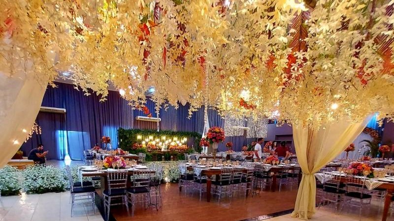 Foto 12 da matéria: Evento na AABB de Rolim de Moura. Confira decoração de casamento
