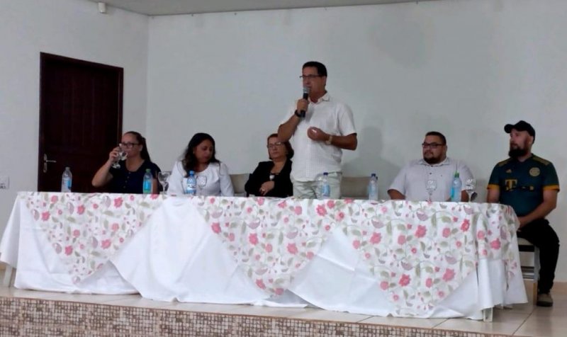 SEMAS e Senac entregam certificados do Curso de Assistente Administrativo em Rolim de Moura