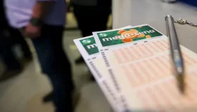 Mega-Sena 2561: Ninguém acerta as dezenas e prêmio acumula em R$ 160 mi