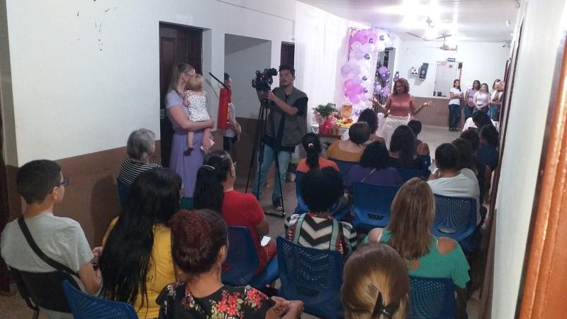Foto 5 da matéria: SEMUSA: Encerramento das ações do 'Março Lilás' reuniu centenas de pessoas em Rolim de Moura