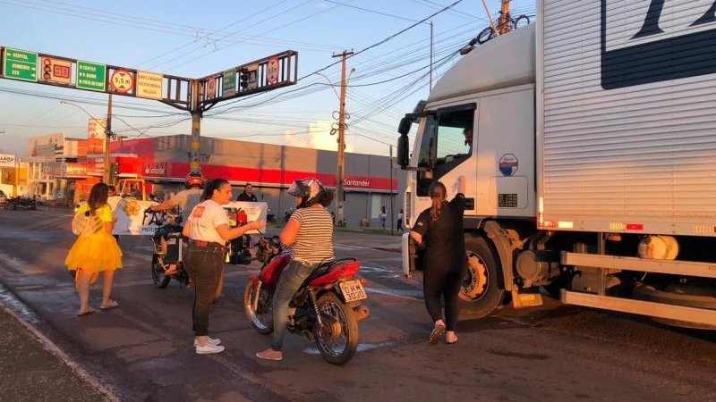 Foto 2 da matéria: Campanha Faça Bonito divulga combate ao abuso e exploração sexual de crianças em Rolim de Moura