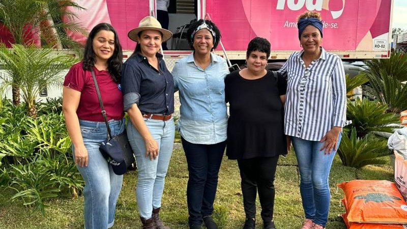 Foto 1 da matéria: Carreta de Amor chega a Alta Floresta do Oeste, com mamografia e exame preventivo