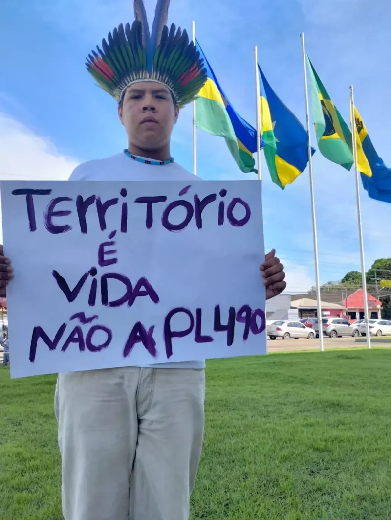 Indígenas fazem manifestação em Porto Velho contra PL do marco temporal