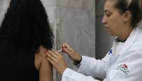 Ministério da Saúde antecipa multivacinação no Amazonas