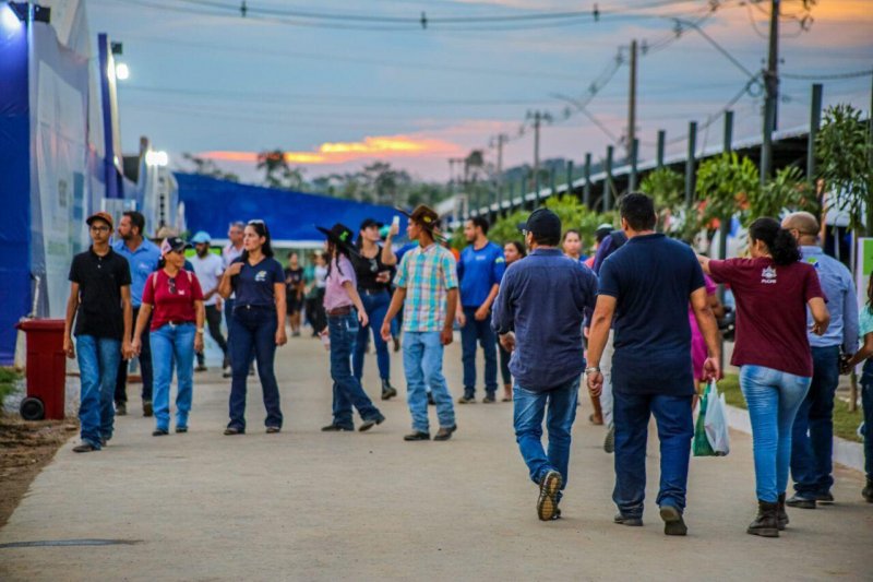 Primeiro dia da Rondônia Rural Show é marcada por lançamentos e visitação do público