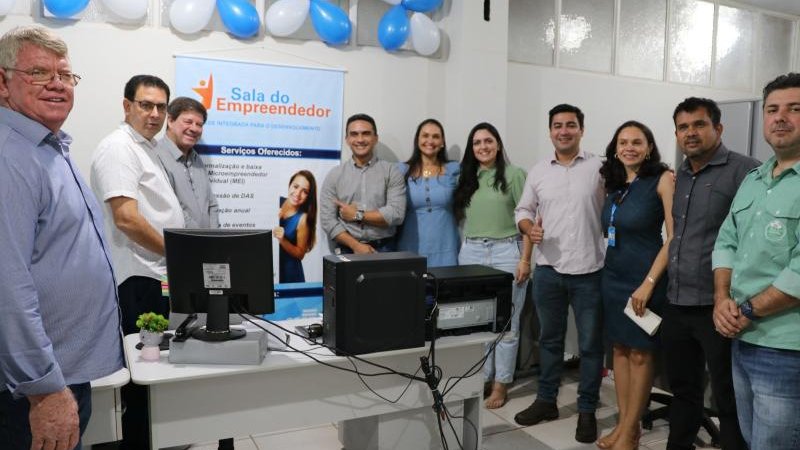 Foto 1 da matéria: Rolim de Moura agora conta com Sala do Empreendedor