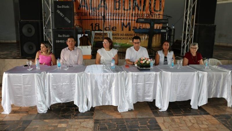Foto 6 da matéria: Terceira idade comemora dia das mães no encontro dos idosos em Rolim de Moura