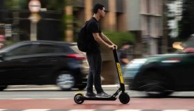 Nova lei de trânsito que muda regras para patinetes, bikes e motos elétricas...
