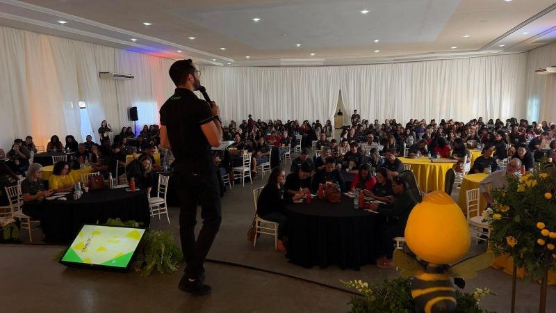 Foto 1 da matéria: Sicredi Univales promove encontro do Programa "A União Faz A Vida" em Vilhena - RO