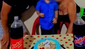 Demitido após foto com refrigerante rival recebe oferta de emprego na Dydyo