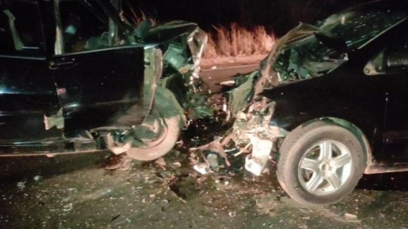 Foto 3 da matéria: Trágica colisão frontal deixa dois mortos na BR-364, entre Cacoal e Pimenta Bueno