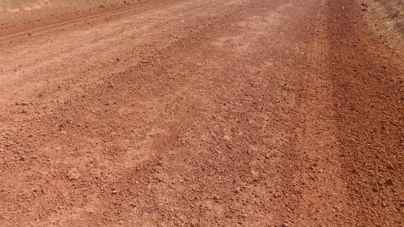 Foto 5 da matéria: Secretaria de obras de Rolim de Moura conclui recuperação da linha 192 lado sul