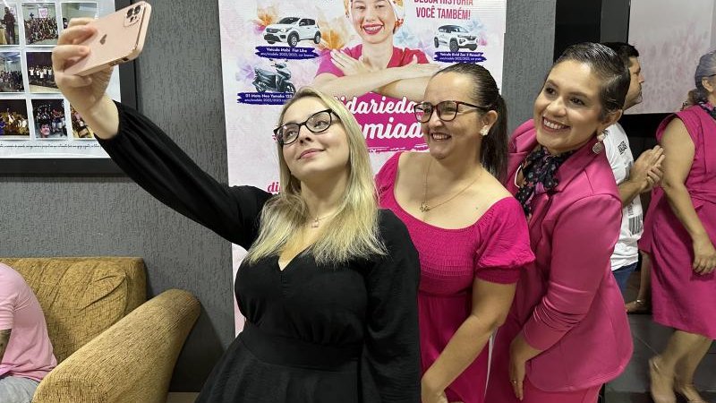 Foto 26 da matéria: Colabore: Associação Mulheres de Lenço realiza lançamento da campanha Solidariedade Premiada