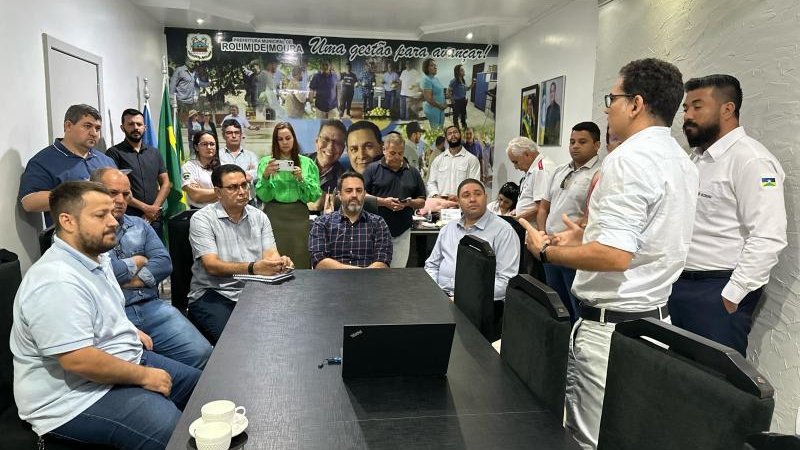 Foto 2 da matéria: Rolim de Moura terá Projeto Piloto de sinalização de trânsito em Rondônia
