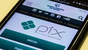 Pix bate recorde e supera 160 milhões de transações em um dia