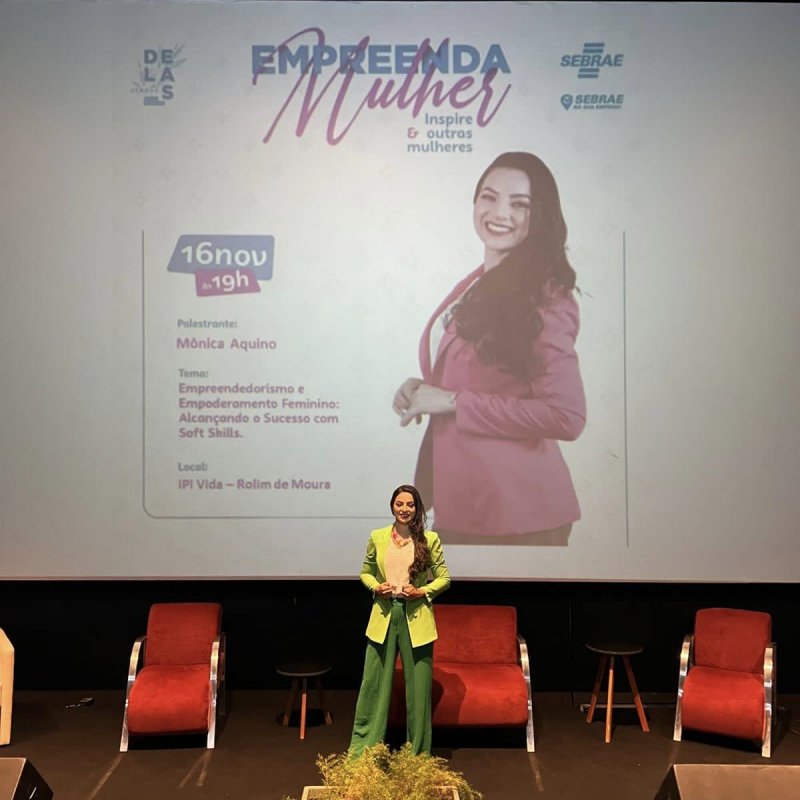 Mônica Finanças no Empreenda Mulher