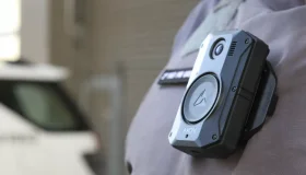 EUA doam 400 câmeras para uniformes policiais ao Brasil