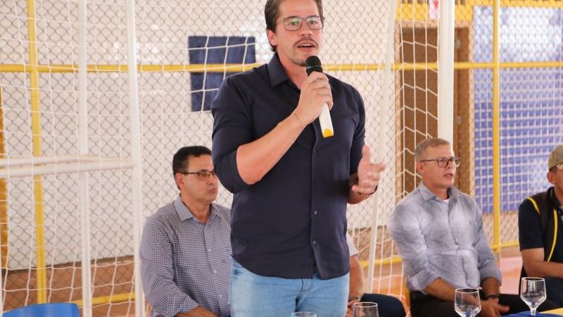 Foto 1 da matéria: Obra iniciada há 10 anos é concluída pela gestão do prefeito Aldo Júlio e escola João Batista Dias ganha quadra poliesportiva