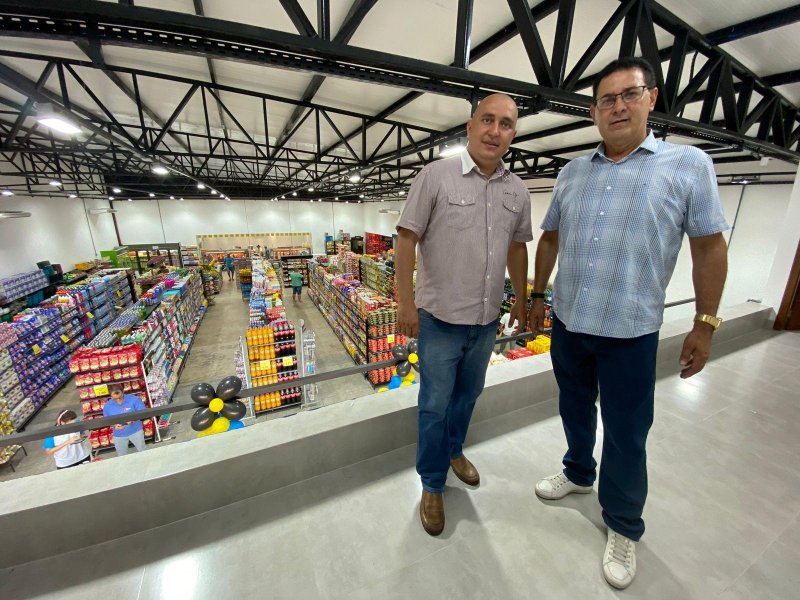 Prefeito Aldo Júlio parabeniza Rigonato por reinauguração em Rolim de Moura