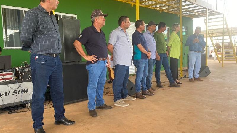 Foto 2 da matéria: Prefeito Aldo Júlio participa da inauguração da Copama e dá boas vindas a cooperativa