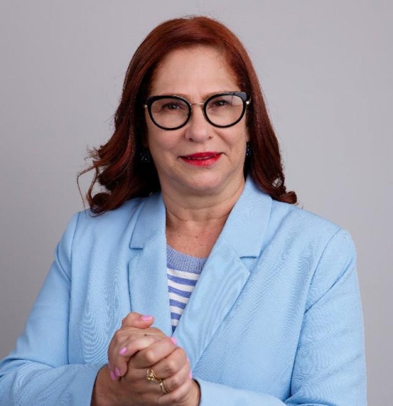 Viviane Ricciotti, eleita como vice reitora da Unir, é investigada por fraude no diploma de doutora — Foto: Universidade Federal de Rondônia