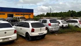Veja como participar do leilão de veículos conservados e sucata da PRF em...
