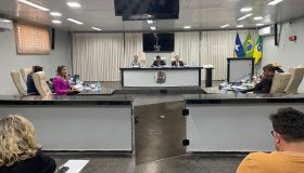 Profissionais de Saúde Mental recebem Moção de Aplausos conferida pela...