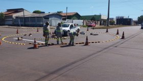 COMTRAN instala rotatória entre a Rua Jaguaribe e Avenida Maceió, em Rolim de...
