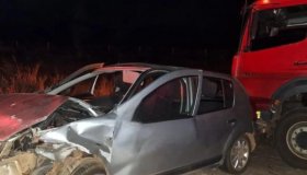 Acidente na BR-364, próximo a Casa da Uva, em Rondônia deixa sete pessoas...