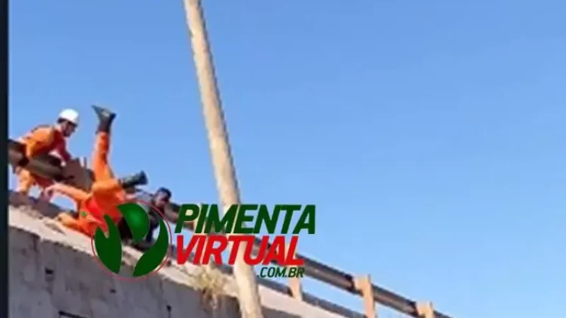 Foto 1 da matéria: Ao tentar resgatar rapaz que ameaçava se jogar, bombeiro é puxado e acaba caindo de viaduto em Pimenta Bueno