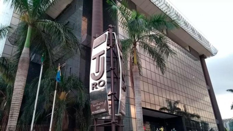 Cabo da PM que se apropriou de celular de vítima de roubo perde o cargo, em Rondônia