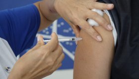 Governo de RO promove ação de vacinação nos municípios fronteiriços de 4...