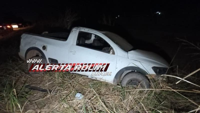 Foto 3 da matéria: Acidente de trânsito na RO-010, sentido sentido Nova Estrela, deixa quatro pessoas feridas e uma em estado grave, em Rolim de Moura