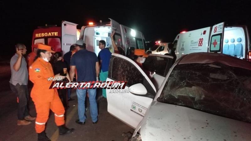 Foto 4 da matéria: Acidente de trânsito na RO-010, sentido sentido Nova Estrela, deixa quatro pessoas feridas e uma em estado grave, em Rolim de Moura