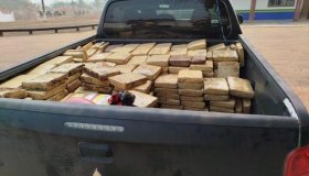 Operação da PM apreende mais de 800 kg de maconha na fronteira