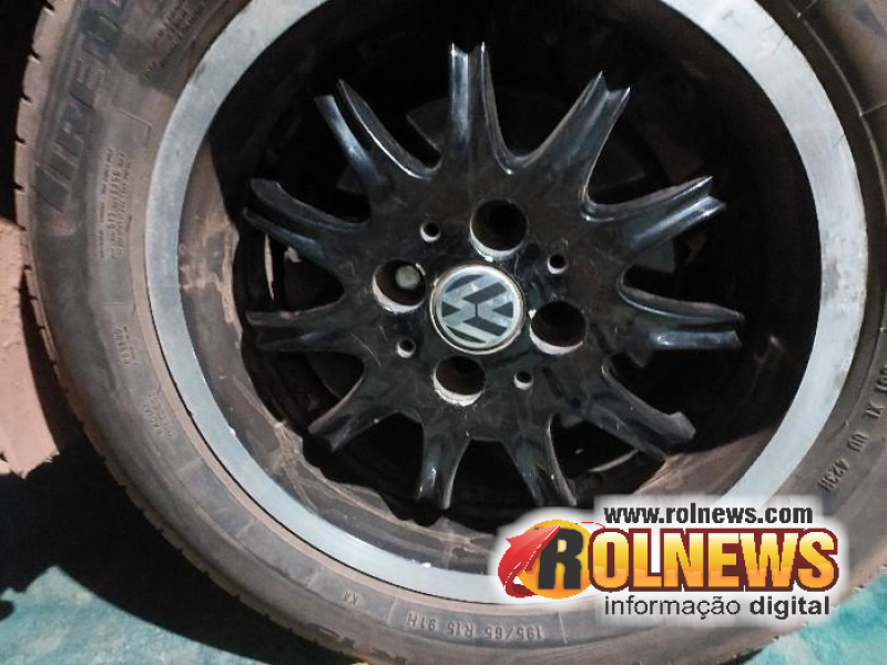 Ex-marido não aceita divisão de bens e retira parafusos da roda do carro que ficou com a mulher em Rolim de Moura
