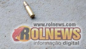 Projétil de arma de fogo é encontrado por aluno em frente ao portão de...