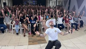 Show de Marcus Cirillo leva mais de 300 pessoas ao auditório do Sindsef, em...