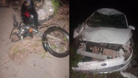 Carro colide em moto na BR-364 entre Jaru e Ouro Preto, capota, e deixa duas...