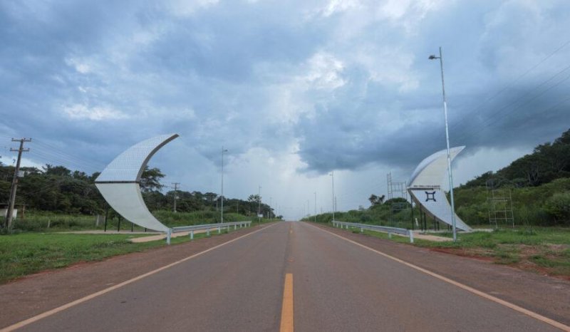Casal é sequestrado em São Francisco do Guaporé, tem caminhonete roubada e são deixados em Costa Marques