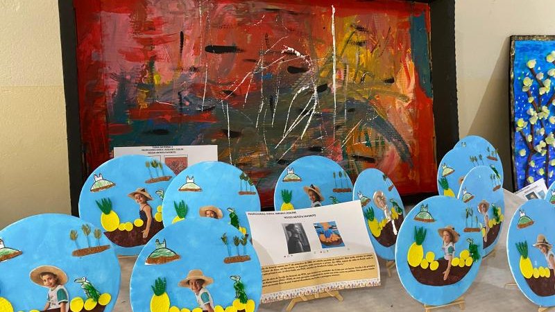 Foto 3 da matéria: EMEI Menino Jesus promove primeira mostra de Artes do Projeto Belas Artes, em Rolim de Moura