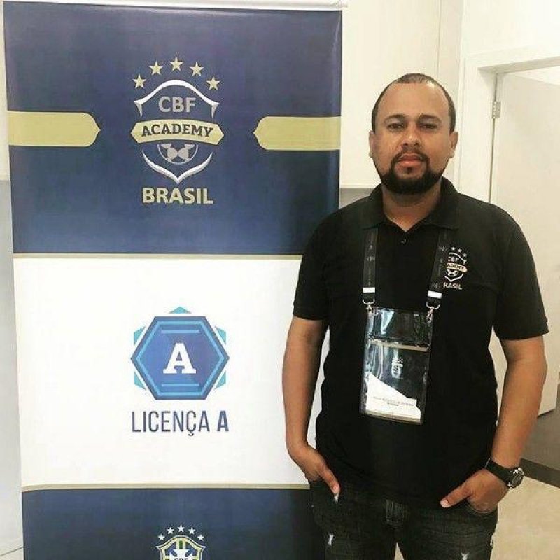Rolim de Moura Esporte Clube cogita Tiago Batizoco como técnico para o Campeonato Rondoniense 2025
