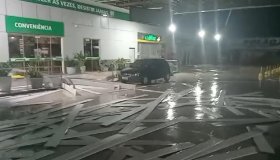 VÍDEO: temporal causa estragos em Pimenta Bueno