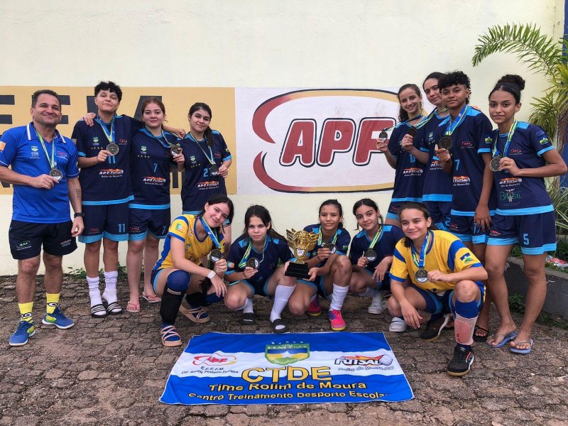 Futsal do CTDE da Escola Aluízio Pinheiro de Rolim de Moura é bicampeão estadual da FEERO