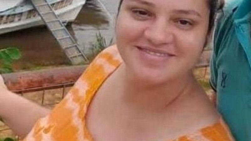 Foto 1 da matéria: Grávida que foi vítima de acidente em Rolim de Moura morre em hospital de Ji-Paraná