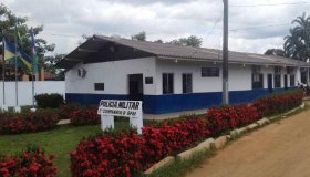 Mulher resgata criança desacompanhada e aciona PM em Machadinho do Oeste