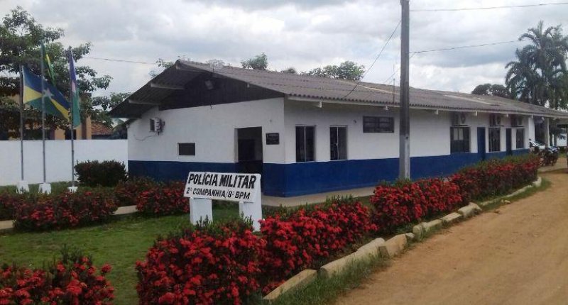 Mulher resgata criança desacompanhada e aciona PM em Machadinho do Oeste
