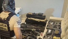 PF desarticula esquema de tráfico interestadual de drogas envolvendo policiais...
