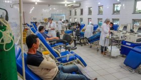 População é incentivada a doar sangue nas semanas que antecedem as festas de...